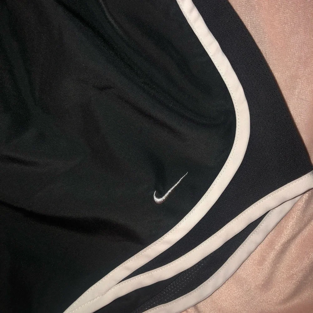 Nike Tempo Running Shorts - Picture 4 of 5